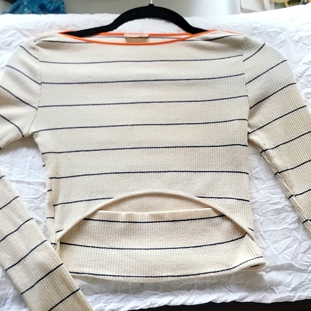 Zara W&B long sleeve strip top
